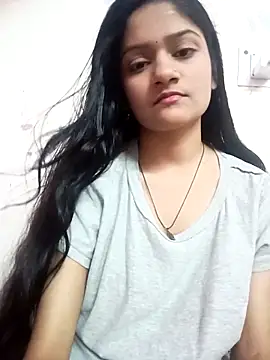 Tanu-00 online show from 6, 10, 2025