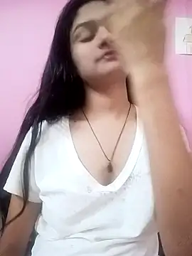 Tanu-00 online show from 5, 10, 2025