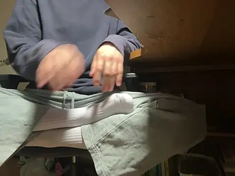 Snapshot of Phil_6677 chatting on 27, 2, 2026 Phil 6677 online show from 27, 2, 2026