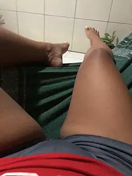 Snapshot of indiazinha69_ chatting on 14, 7, 2026 indiazinha69 online show from 14, 7, 2026