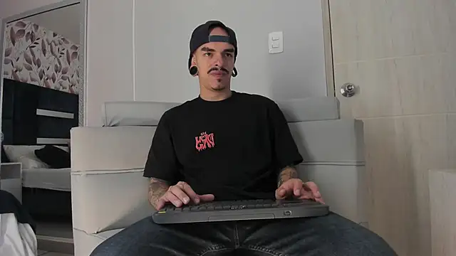 kaletattoo online show from 12, 11, 2025