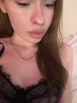 Megan x Grace online show from 27, 1, 2025
