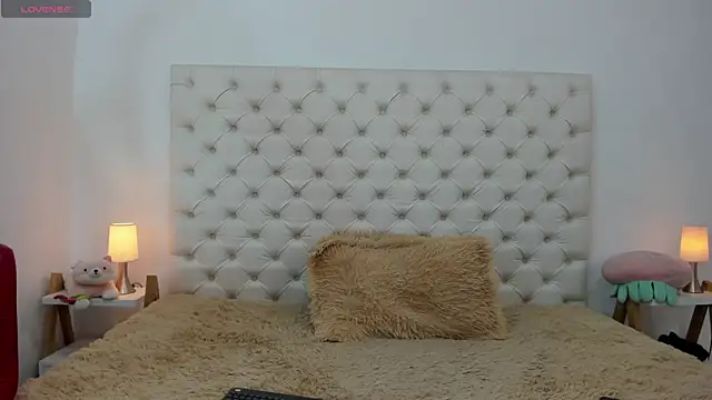 esmeralda06 online show from 9, 9, 2025