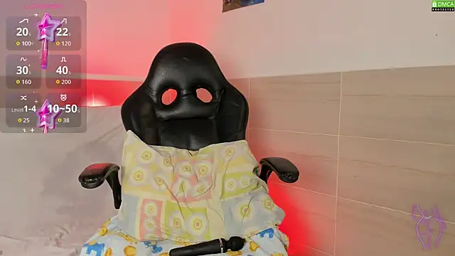 Ximena  1 online show from 21, 9, 2025