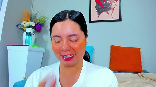 evaa greey online show from 29, 9, 2025