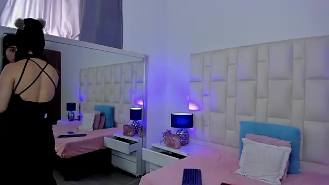 Ariana rouse online show from 29, 11, 2025