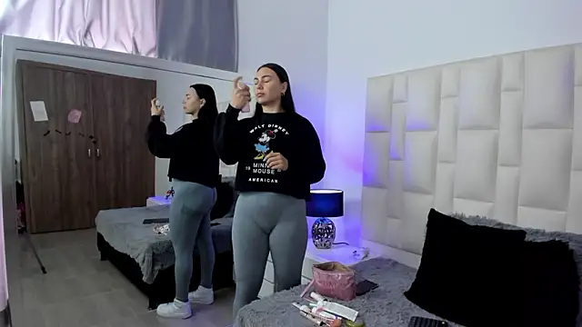 Snapshot of Ariana_rouse chatting on 19, 2, 2026 Ariana rouse online show from 19, 2, 2026