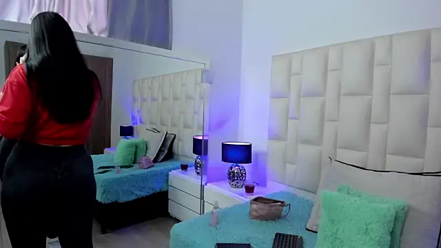 Ariana rouse online show from 20, 4, 2026