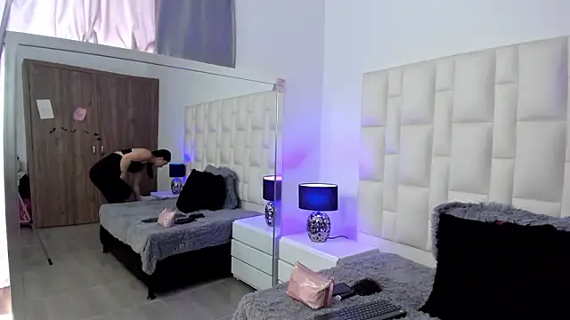 Snapshot of Ariana_rouse chatting on 16, 2, 2026 Ariana rouse online show from 16, 2, 2026