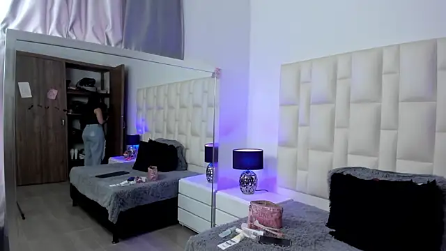 Snapshot of Ariana_rouse chatting on 21, 2, 2026 Ariana rouse online show from 21, 2, 2026