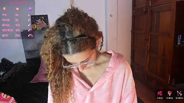 Isangel  online show from 3, 10, 2025