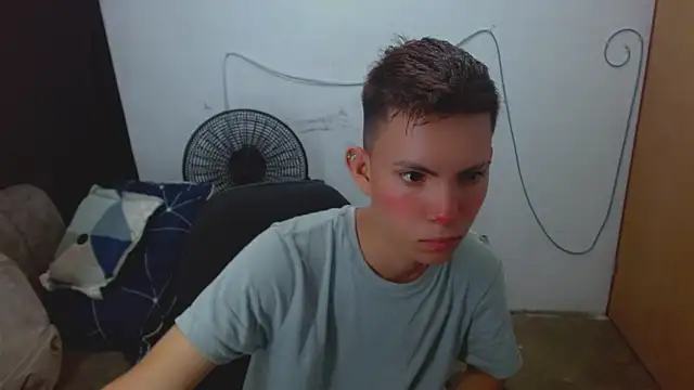 Alexxx lov online show from 14, 4, 2026