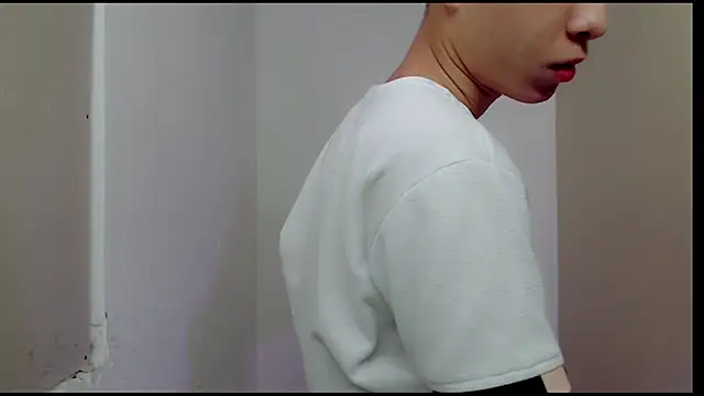 Snapshot of Alexxx_lov chatting on 10, 3, 2025 Alexxx lov online show from 10, 3, 2025