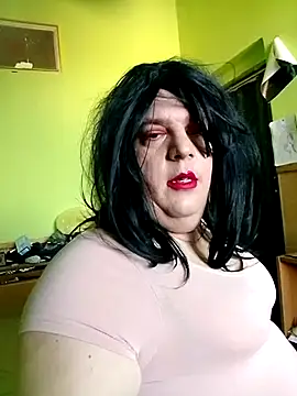 Adrianka online show from 4, 11, 2025