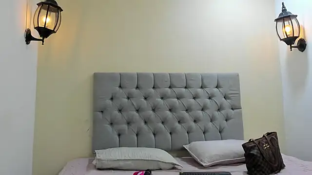 Dakkota Fox online show from 22, 11, 2025