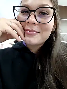 Vale Saenzz online show from 8, 3, 2025