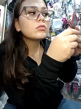 Vale Saenzz online show from 1, 10, 2025