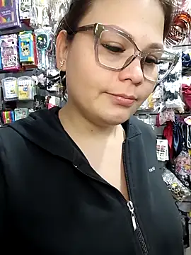 Vale Saenzz online show from 12, 3, 2026