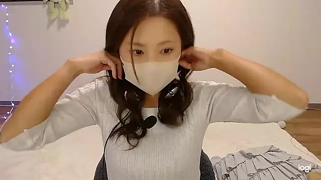 hinano JP online show from 4, 11, 2025