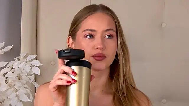 ur wet dreams online show from 6, 3, 2026