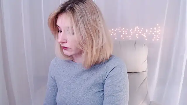 Snapshot of Freya_Celestial chatting on 8, 3, 2025 Freya Celestial online show from 8, 3, 2025