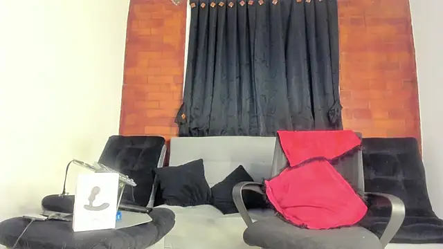 DavidX X21 Strip online show from 1, 3, 2025