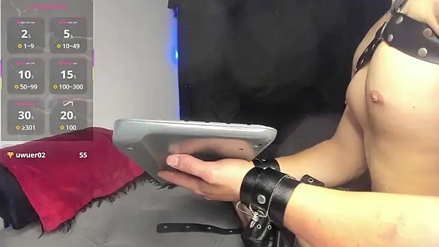 DavidX X21 Strip online show from 27, 3, 2026