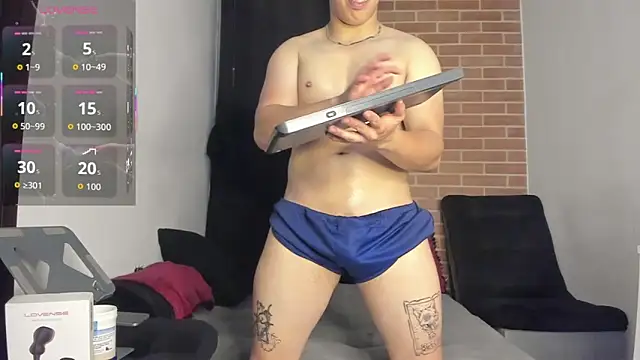 DavidX X21 Strip online show from 29, 5, 2026