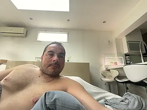 justeqqun online show from 8, 3, 2026