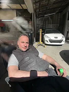 justeqqun online show from 18, 3, 2026