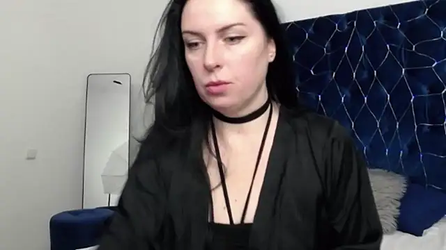 JacquelineElle online show from 26, 2, 2025