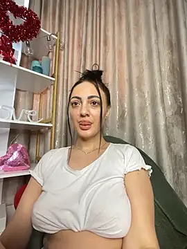 RaisaSalvi online show from 13, 2, 2026