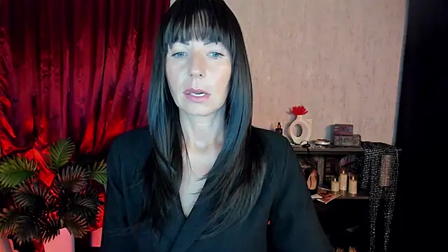 MonicaCheerful online show from 13, 9, 2025