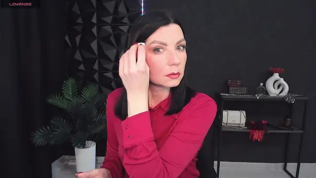 MonicaCheerful online show from 2, 3, 2025