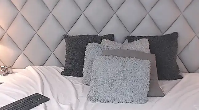 Snapshot of LalyCastro chatting on 5, 2, 2025 LalyCastro online show from 5, 2, 2025