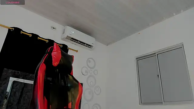 Nicol TransGirl online show from 7, 3, 2026