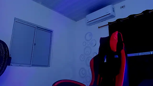 Nicol TransGirl online show from 19, 9, 2025