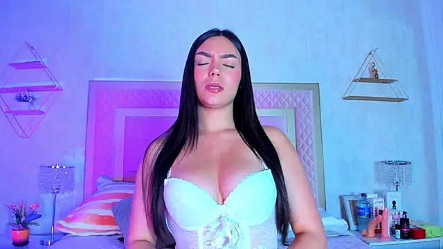 ElhaThomson online show from 19, 3, 2025