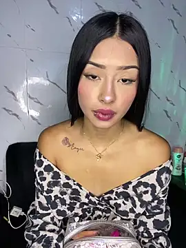 Miss karol online show from 20, 3, 2025