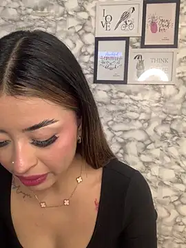 Miss karol online show from 2, 4, 2026