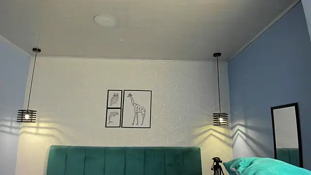 ninna curly online show from 2, 12, 2025