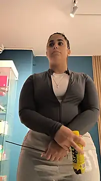 ninna curly online show from 15, 7, 2026