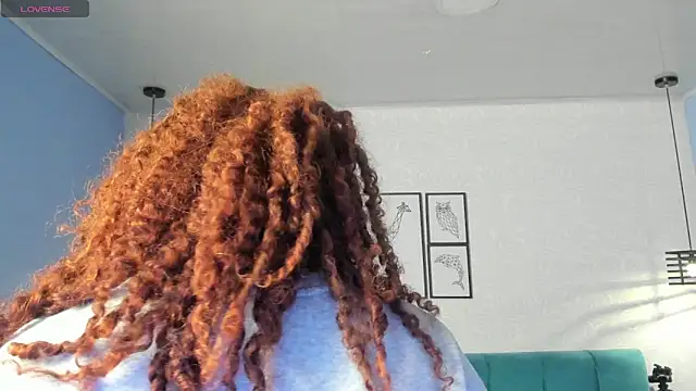 ninna curly online show from 25, 4, 2026
