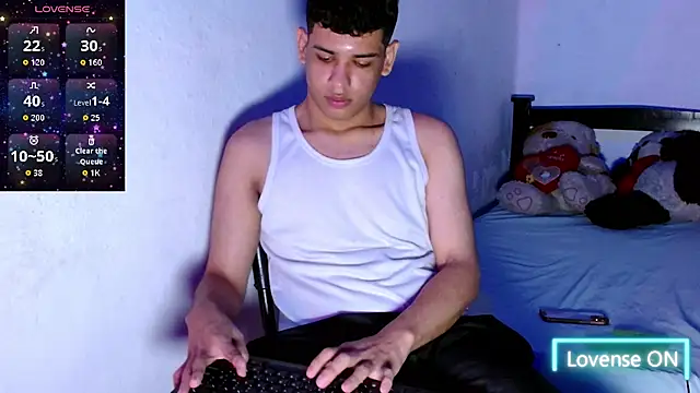 Santiago-Thompson online show from 30, 4, 2026