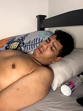 Santiago-Thompson online show from 20, 10, 2025