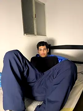 Santiago-Thompson online show from 13, 9, 2025