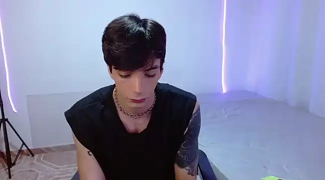 H3ll B0I online show from 15, 3, 2025