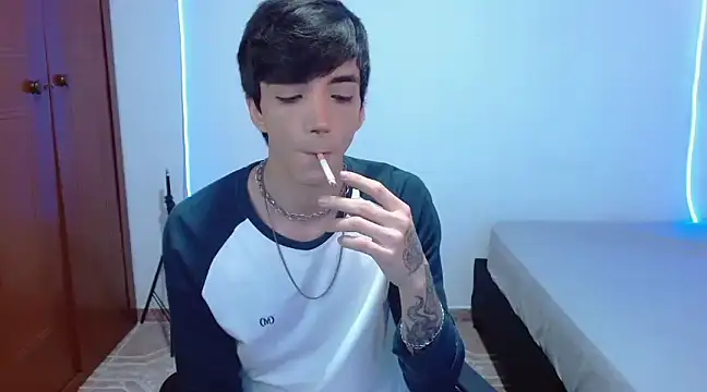 H3ll B0I online show from 7, 3, 2025