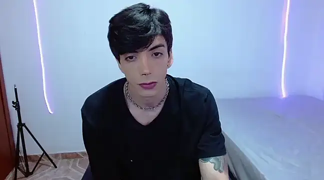 H3ll B0I online show from 11, 3, 2025