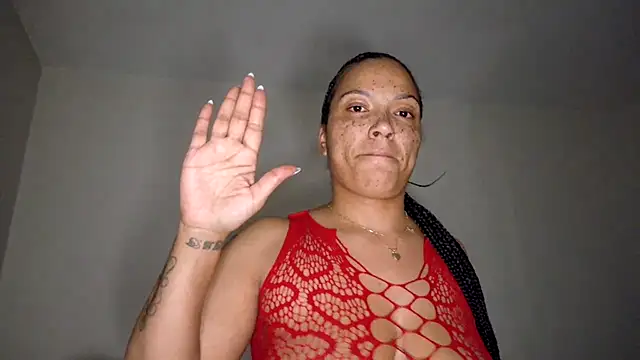 FreckleFaceBeauty online show from 9, 4, 2026